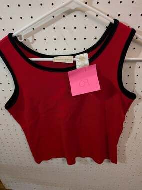 Christie & Jill Petite Medium Red Ribbed Tank Top with Black Contrast Trim